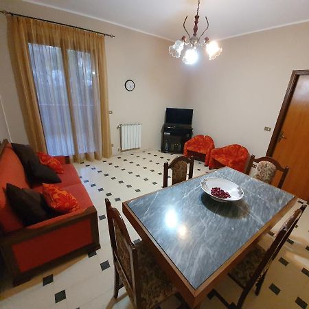 La Fenice Apartment Naro Екстериор снимка
